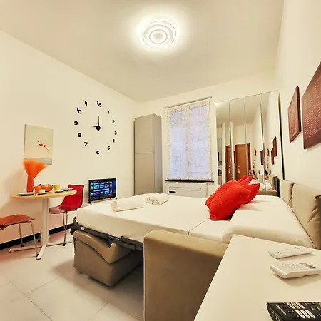 Brand New One Bedroom Near Brignole Train Station & Center Appartement Genua